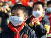 面对雾霾，南京的小朋友终于火了